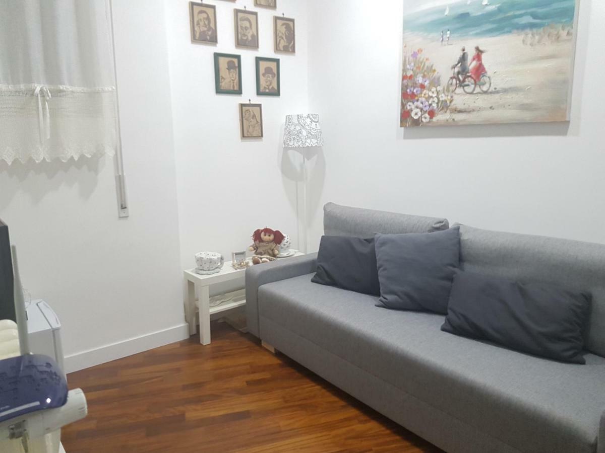 Small Bedroom Vomero'S Napoli Dış mekan fotoğraf